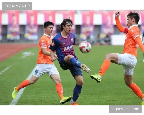 JSK俱乐部新赛季大手笔引援，剑指阿尔及利亚联赛冠军