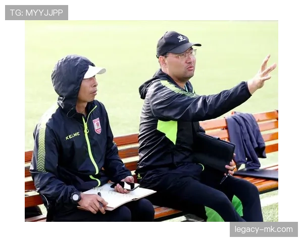 Foden积极指导年轻队友，助力球队梯队成长