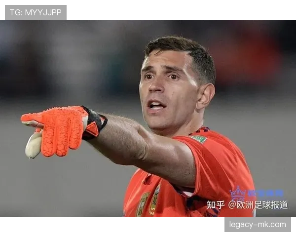 马丁内斯扑点球神技状态回暖,近期表现稳健 马丁内斯扑点球神技状态回暖,近期表现稳健